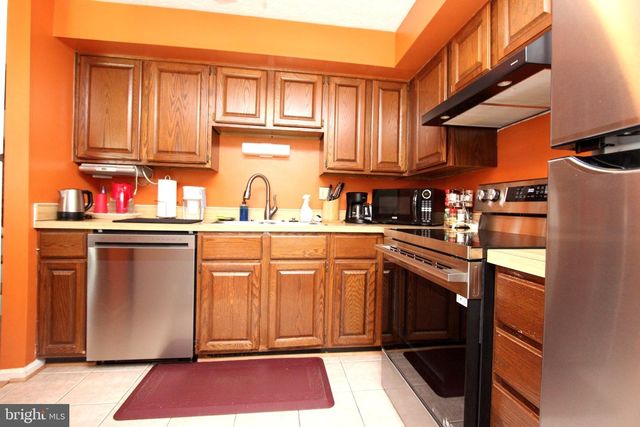 300 BARKSDALE PL, Stafford, VA 22554