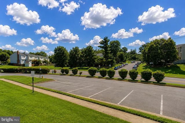 300 BARKSDALE PL, Stafford, VA 22554