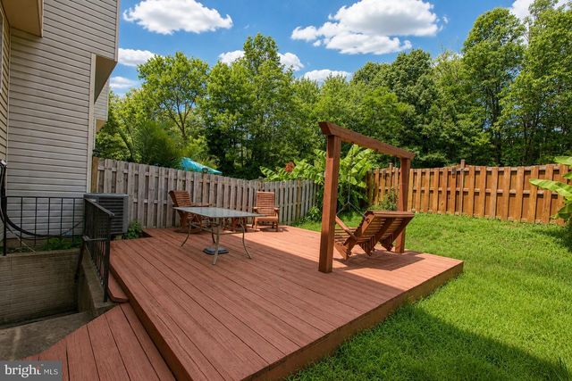 300 BARKSDALE PL, Stafford, VA 22554