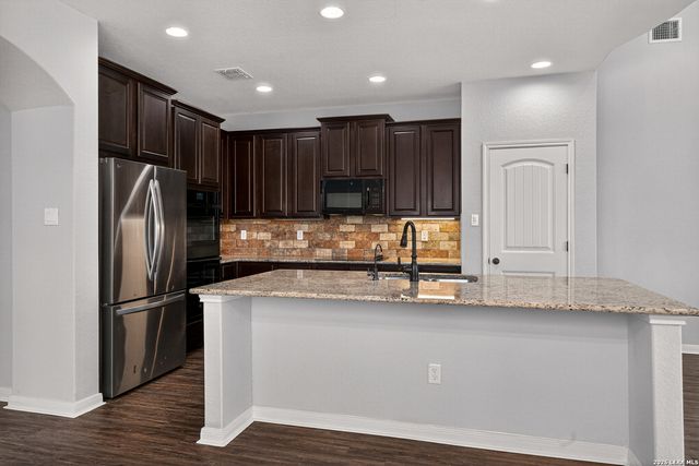 3643 Conrads Cloud Drive, New Braunfels, TX 78130