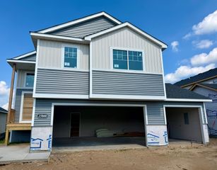 25860 Emerson Court, Wyoming, MN 55092