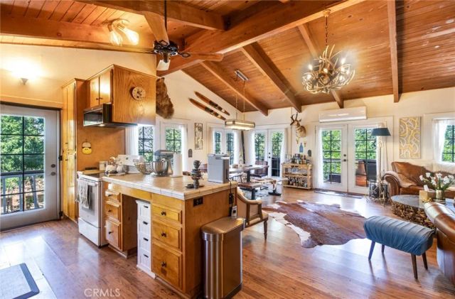 28975 Alder Terrace, Cedar Glen, CA 92321