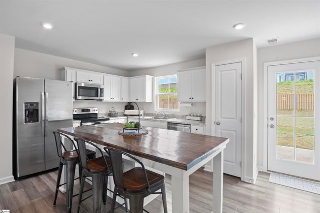 116 Wedgemere Drive, Mauldin, SC 29605