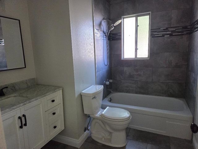 157 Sequoia Ave, Valley Springs, CA 95252