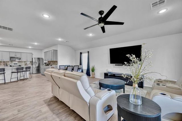 3512 Moraine Drive, Yukon, OK 73099