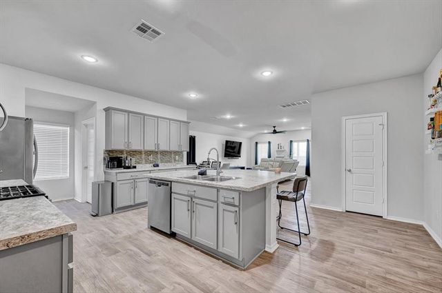 3512 Moraine Drive, Yukon, OK 73099