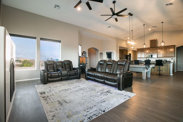 6809 Japura Court NE, Rio Rancho, NM 87144