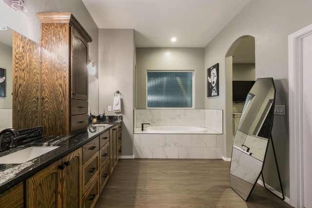 6809 Japura Court NE, Rio Rancho, NM 87144