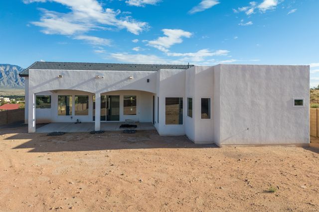 6809 Japura Court NE, Rio Rancho, NM 87144