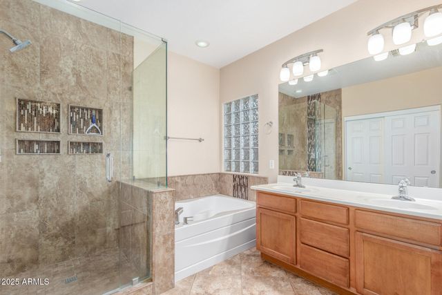 10831 E SYLVAN Avenue, Mesa, AZ 85212