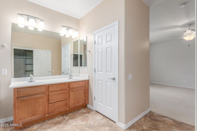 10831 E SYLVAN Avenue, Mesa, AZ 85212