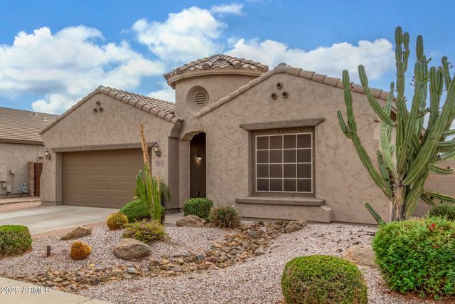 10831 E SYLVAN Avenue, Mesa, AZ 85212