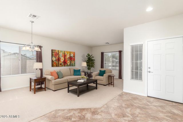 10831 E SYLVAN Avenue, Mesa, AZ 85212