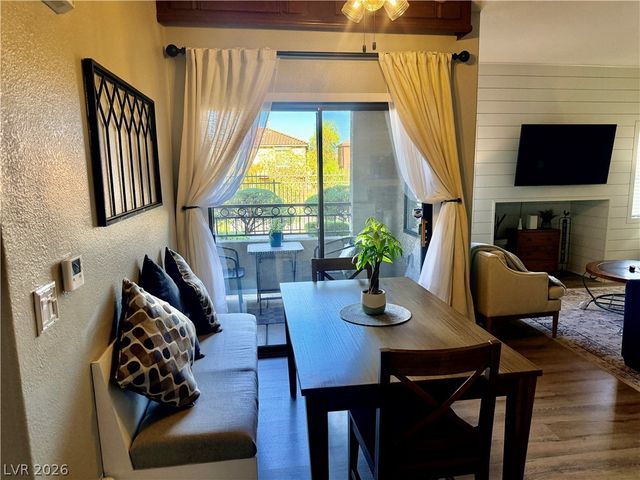 8250 North Grand Canyon Drive 1076, Las Vegas, NV 89166
