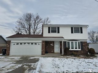 22534 Provincial Street, Woodhaven, MI 48183