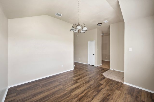 812 Sierra Circle, Burleson, TX 76028