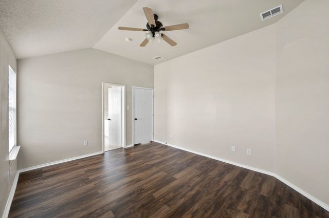 812 Sierra Circle, Burleson, TX 76028