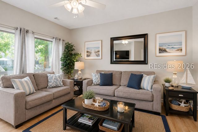 19 Lemoyne Ave Apt 39, Hilton Head Island, SC 29928