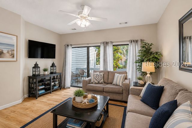 19 Lemoyne Ave Apt 39, Hilton Head Island, SC 29928