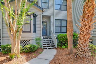 19 Lemoyne Ave Apt 39, Hilton Head Island, SC 29928