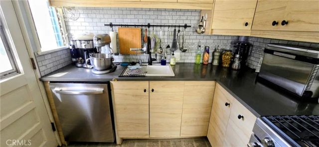 10551 Karmont, South Gate, CA 90280