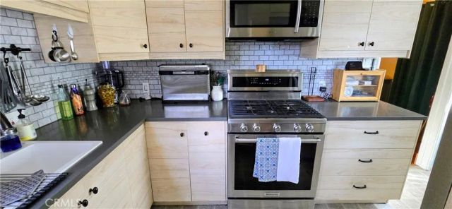 10551 Karmont, South Gate, CA 90280