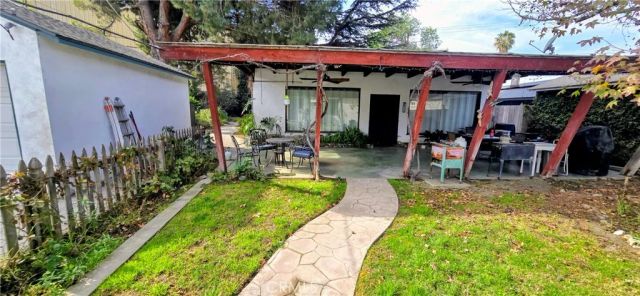 10551 Karmont, South Gate, CA 90280