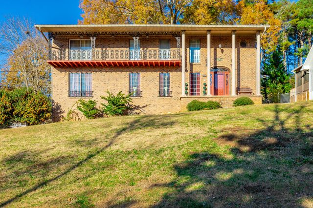 8417 Iris Drive, Chattanooga, TN 37421