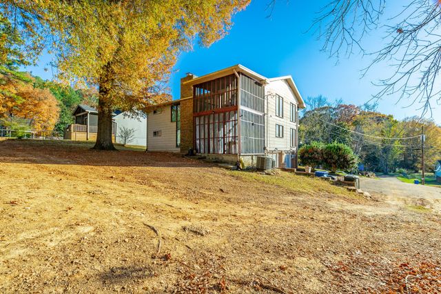 8417 Iris Drive, Chattanooga, TN 37421