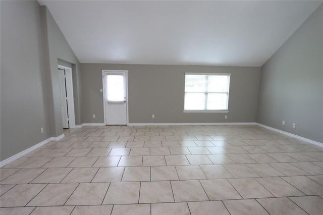 17703 Rose Summit Lane, Richmond, TX 77407