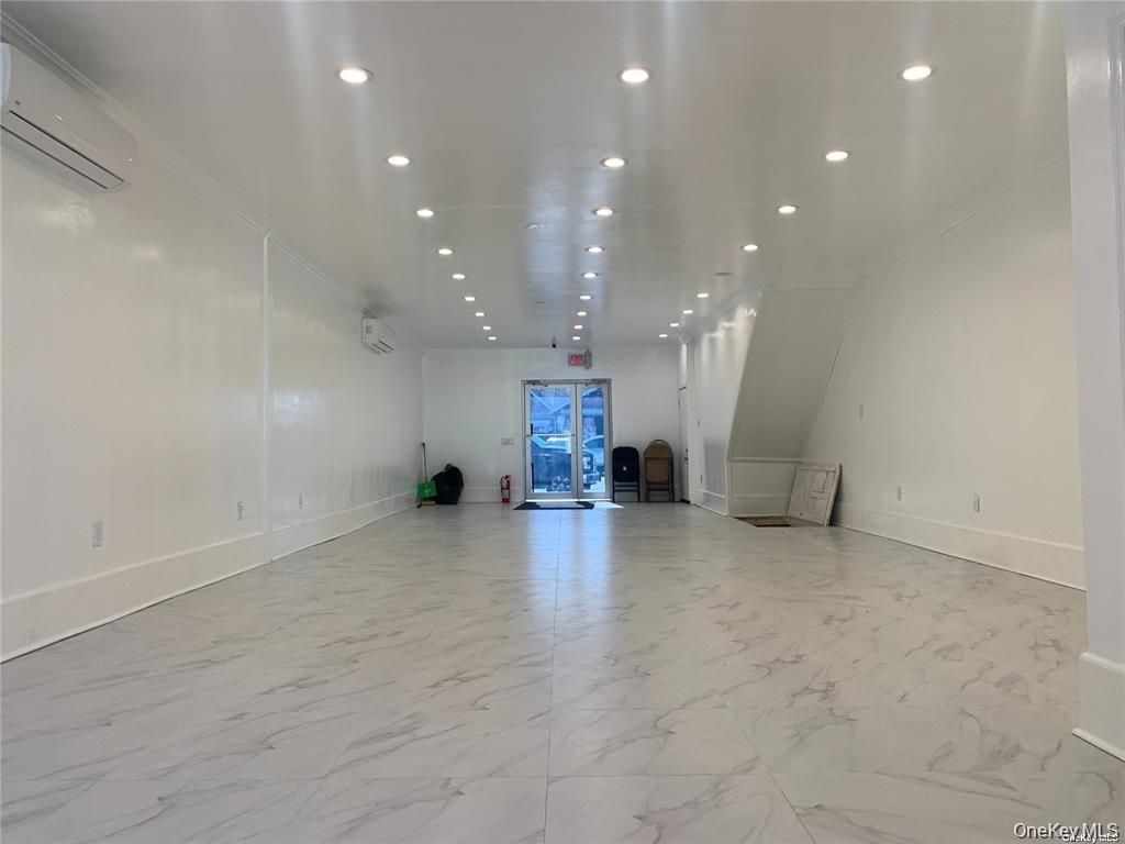 219-05 Hempstead Avenue, Queens Village, NY 11429 — photo 3