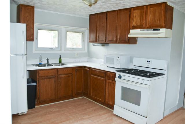 325 E Leroy Street, Burlington, MI 49029