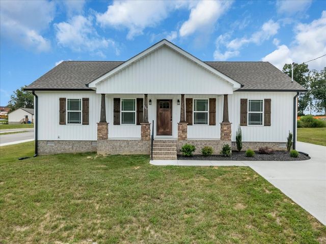 105 Demombreum Circle, Shelbyville, TN 37160