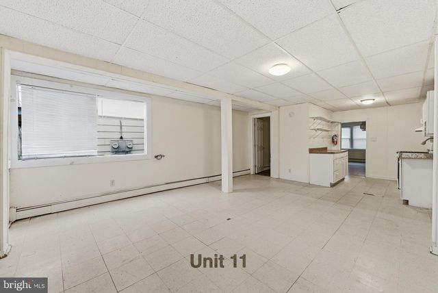 9-11 W MONROE ST, Mount Holly, NJ 08060