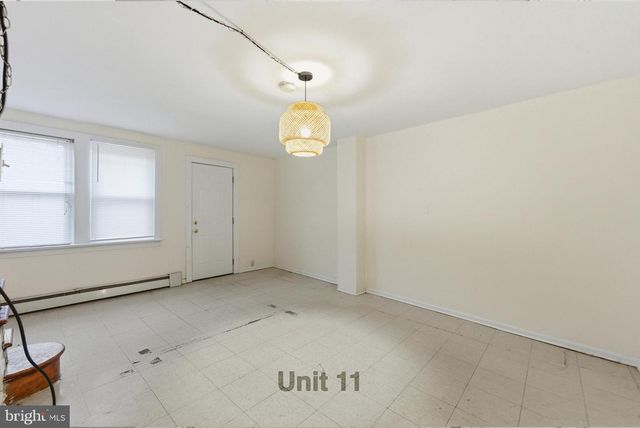 9-11 W MONROE ST, Mount Holly, NJ 08060