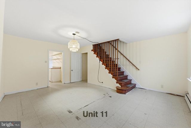 9-11 W MONROE ST, Mount Holly, NJ 08060