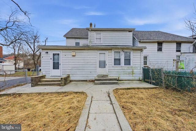 9-11 W MONROE ST, Mount Holly, NJ 08060