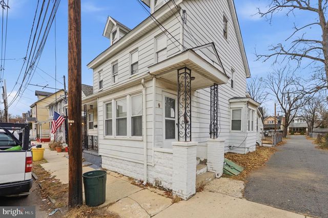 9-11 W MONROE ST, Mount Holly, NJ 08060