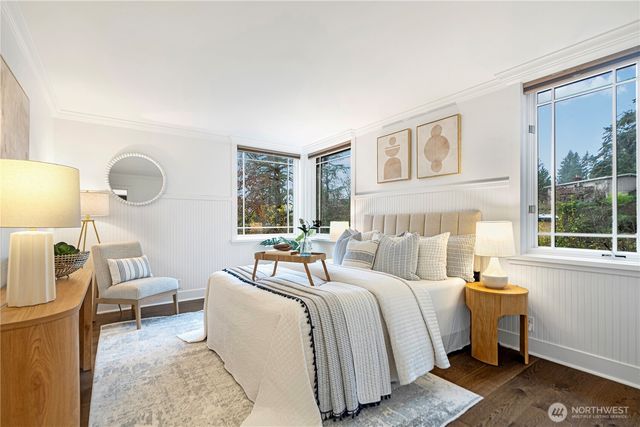 15810 SE 13th St, Bellevue, WA 98008