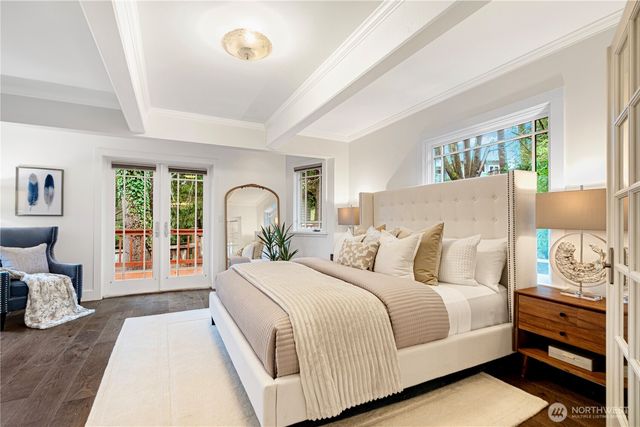 15810 SE 13th St, Bellevue, WA 98008