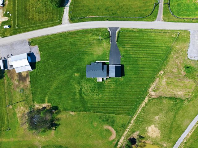 541 Oakland Lane, Harrodsburg, KY 40330