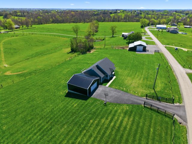 541 Oakland Lane, Harrodsburg, KY 40330