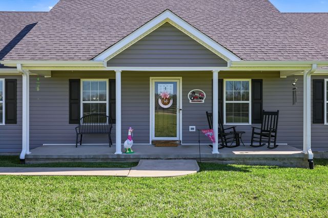 541 Oakland Lane, Harrodsburg, KY 40330