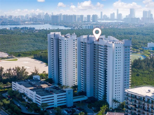 14951 Royal Oaks Ln 901, North Miami, FL 33181