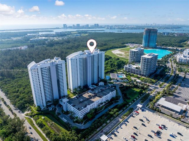 14951 Royal Oaks Ln 901, North Miami, FL 33181