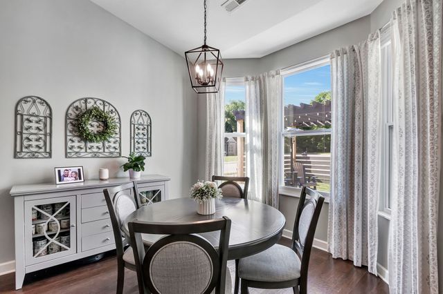 2 Faith Ct, Mount Juliet, TN 37122