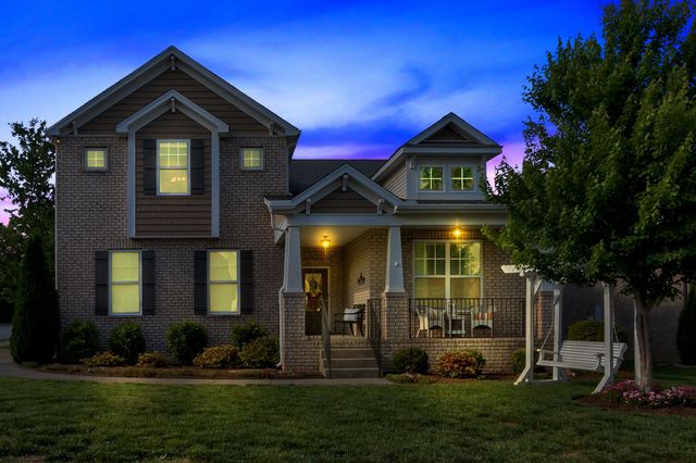 2 Faith Ct, Mount Juliet, TN 37122