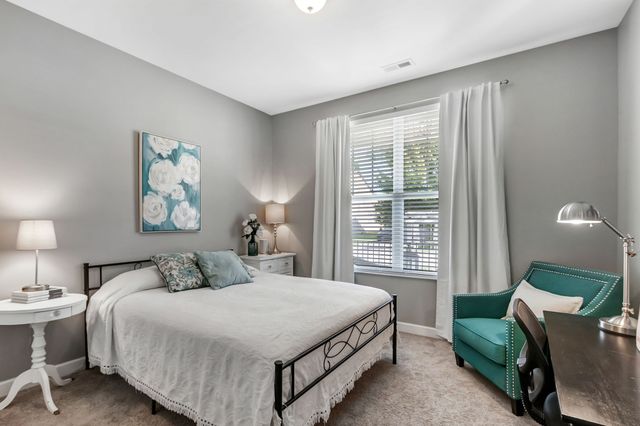 2 Faith Ct, Mount Juliet, TN 37122