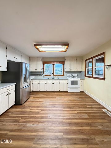 7832 Stony Hill Road, Wake Forest, NC 27587