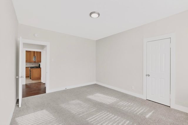 2009 Berwick Avenue, Dallas, TX 75203